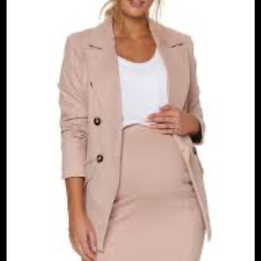 Maternity blazer